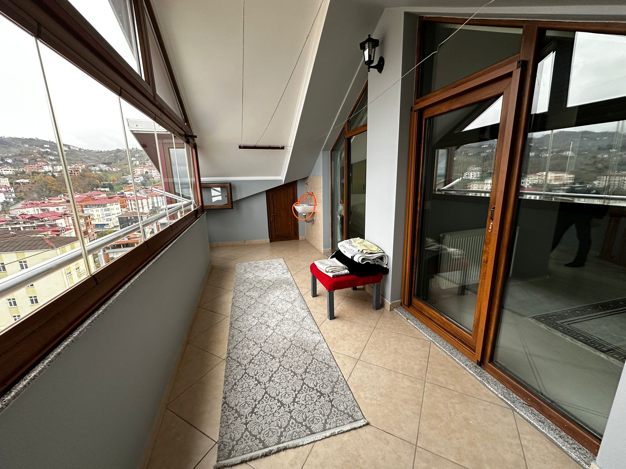 MABEL GAYRİMENKUL/VAKFIKEBİR SİTE İÇİ 240 M2 SATILIK 6+1 DUBLEKS